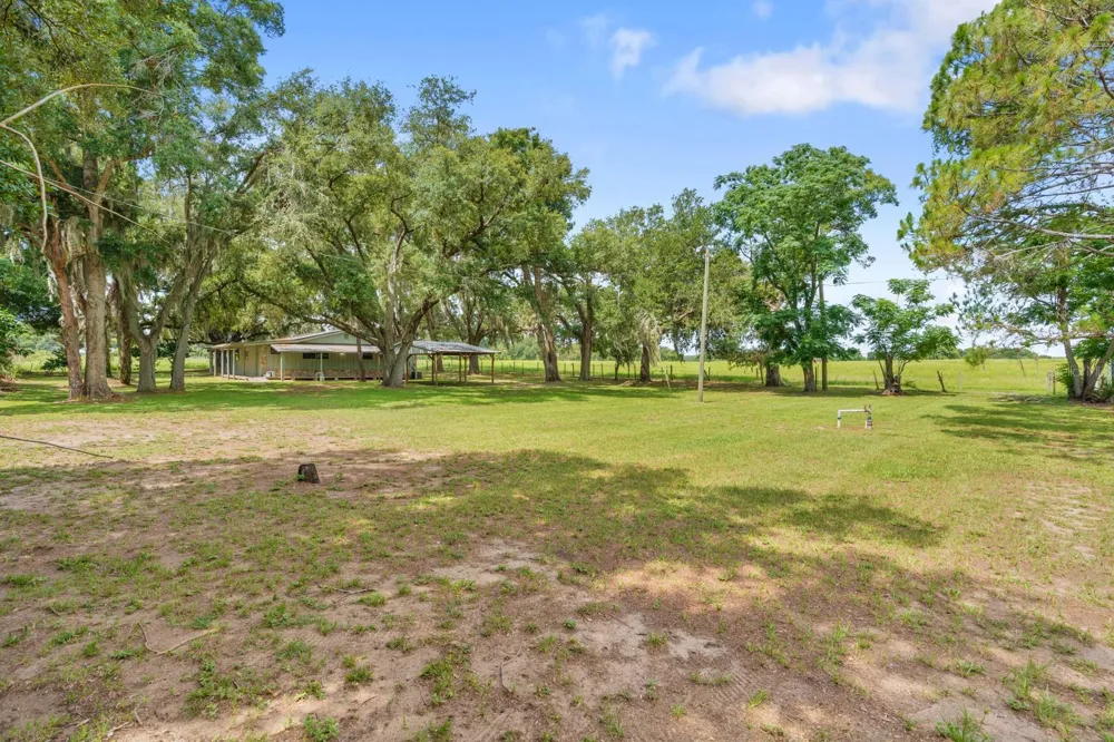 12616 THONOTOSASSA ROAD Thonotosassa, FL 33592