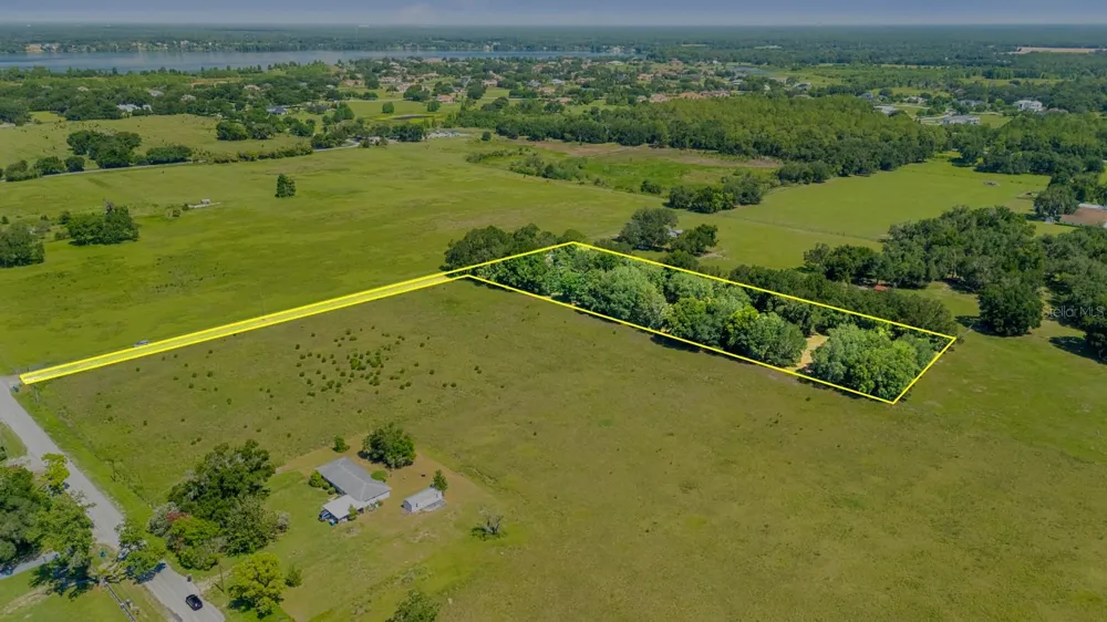 12616 THONOTOSASSA ROAD Thonotosassa, FL 33592