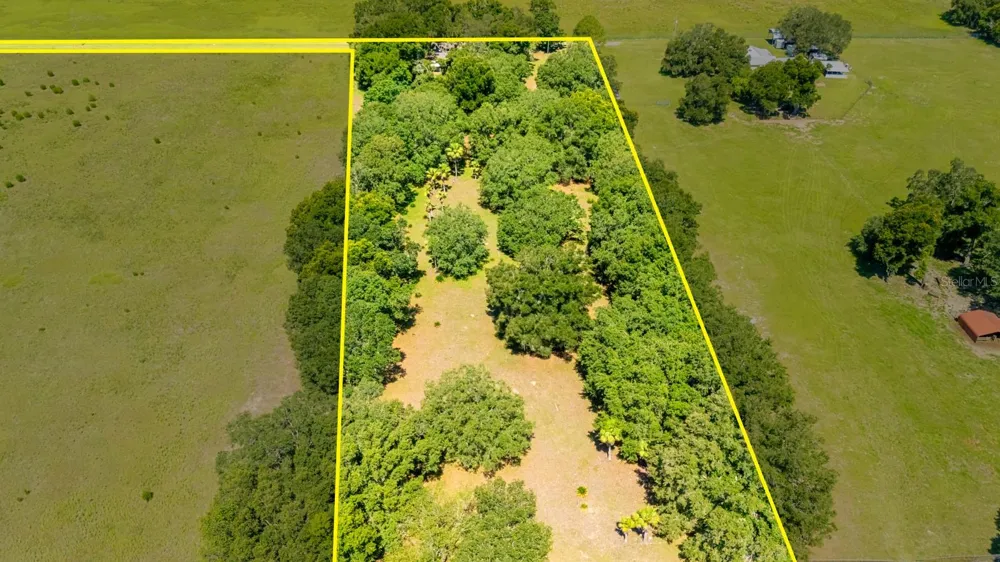 12616 THONOTOSASSA ROAD Thonotosassa, FL 33592