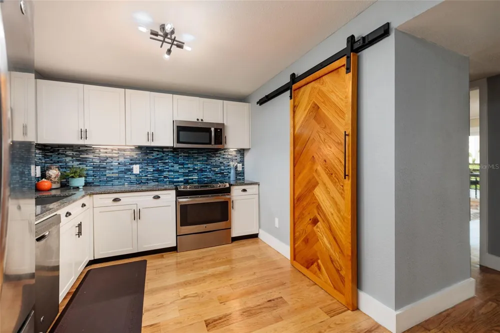 7897 SAILBOAT KEY BOULEVARD #107 South Pasadena, FL 33707