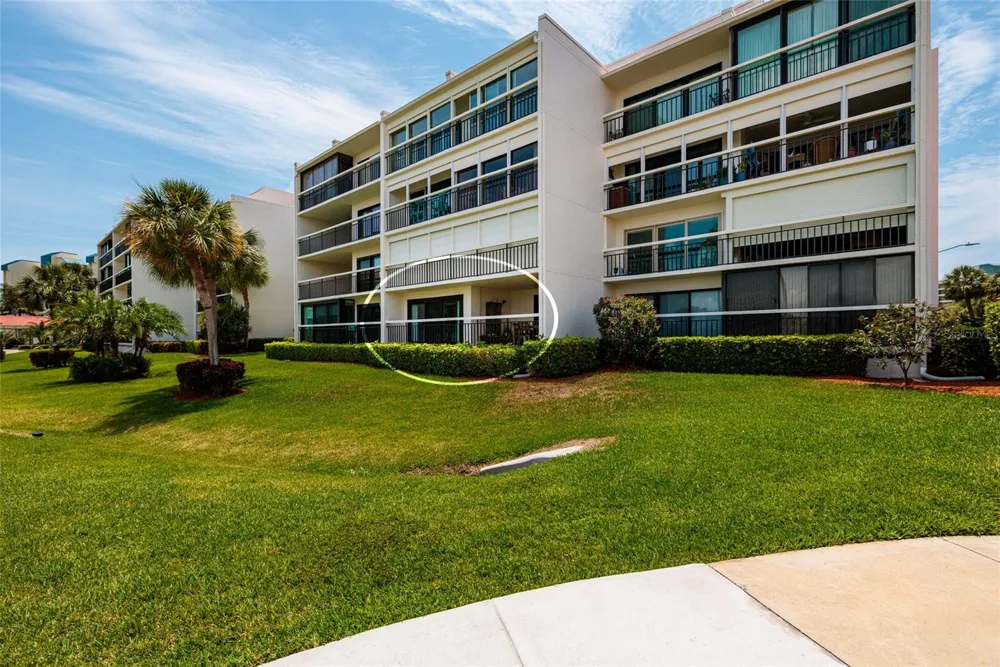 7897 SAILBOAT KEY BOULEVARD #107 South Pasadena, FL 33707