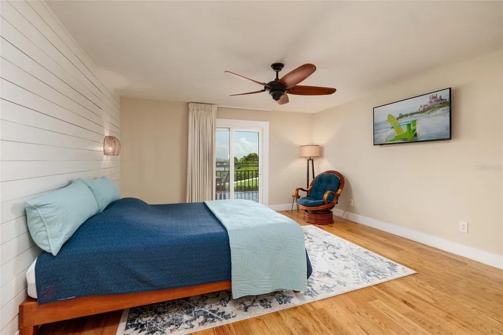 7897 SAILBOAT KEY BOULEVARD #107 South Pasadena, FL 33707