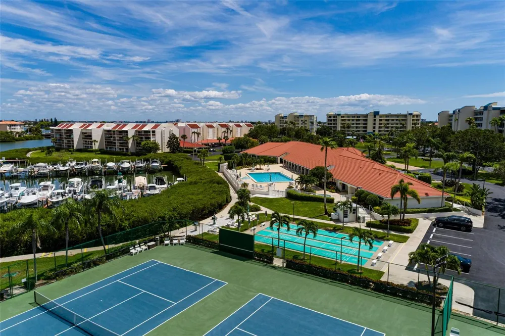 7897 SAILBOAT KEY BOULEVARD #107 South Pasadena, FL 33707