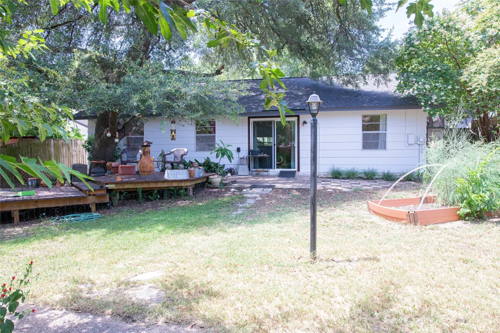 902 Austin Highlands Boulevard Austin, TX 78745