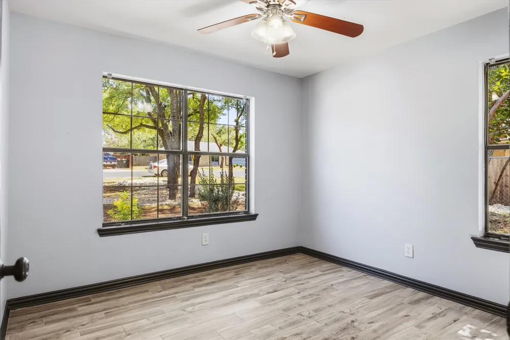 1011 Serenada Drive Georgetown, TX 78628