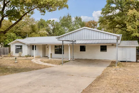 1011 Serenada Drive