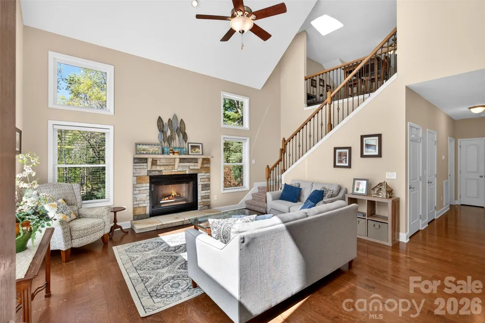 38 Pine Hill Road Fairview, NC 28730