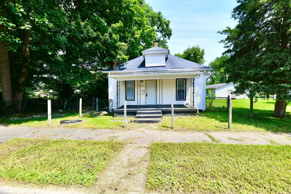2130 Plum Street Terre Haute, IN 47804