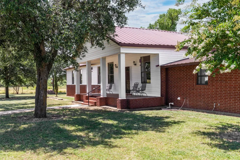 3001 County Road 404 Early, TX 76802