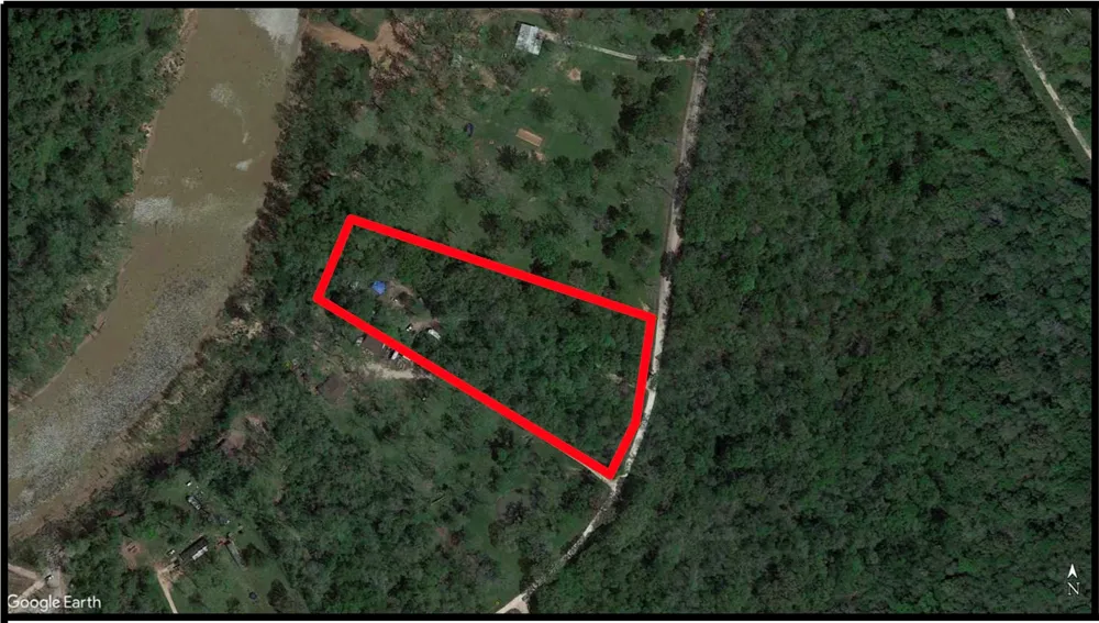 376 River Road Angleton, TX 77515