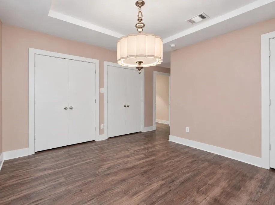 5941 South Loop E #504 Houston, TX 77033