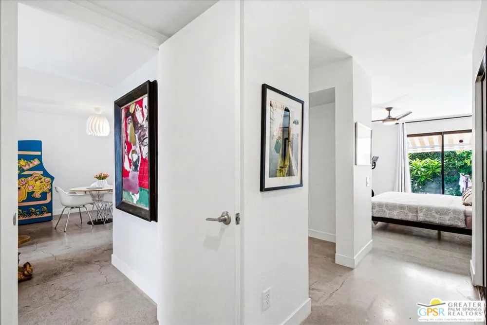 1150 E Palm Canyon Drive #40 Palm Springs, CA 92264