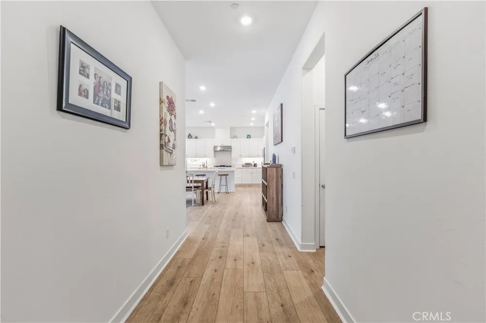 27227 Diamond Peak Lane #302 Valencia, CA 91381
