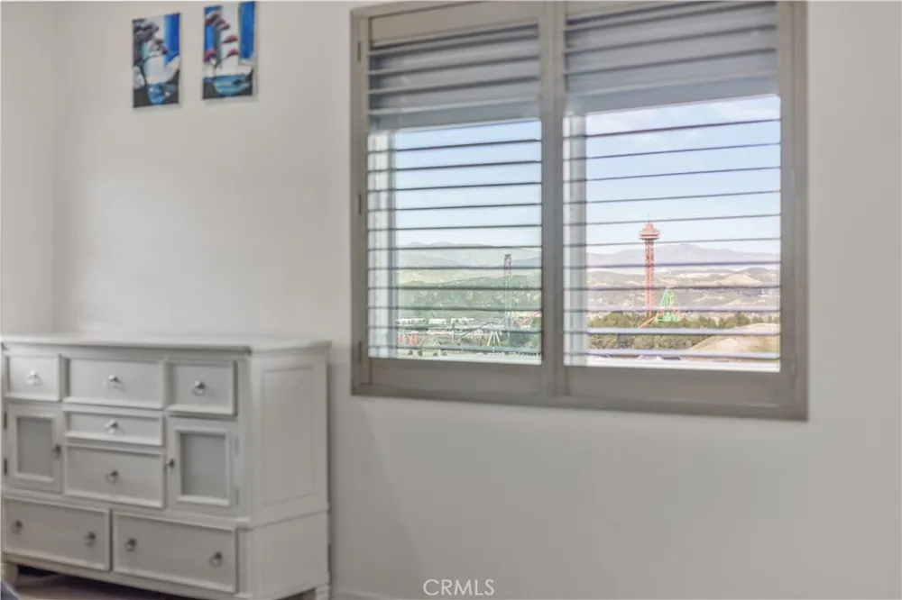 27227 Diamond Peak Lane #302 Valencia, CA 91381
