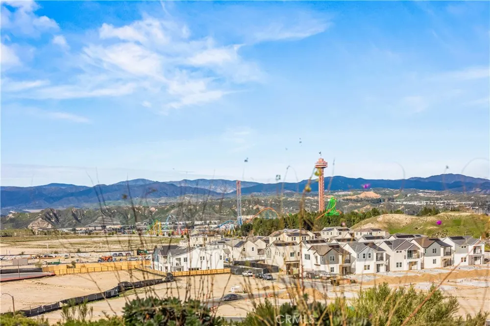27227 Diamond Peak Lane #302 Valencia, CA 91381