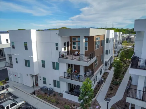 27227 Diamond Peak Lane #302