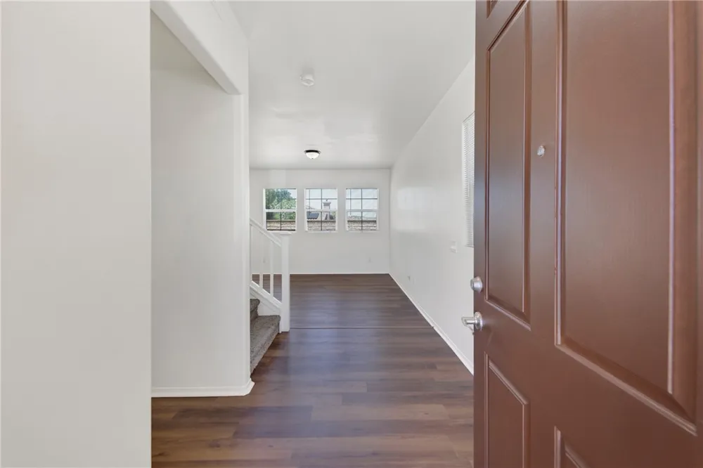 2109 Pearmain Palmdale, CA 93551