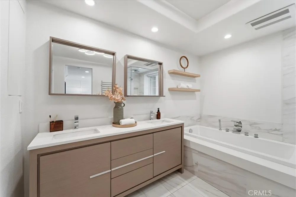 13173 Pacific Promenade #203 Playa Vista, CA 90094