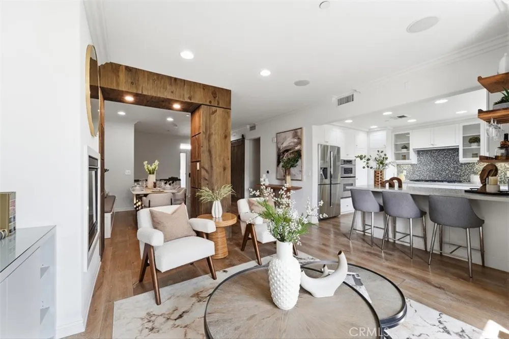 13173 Pacific Promenade #203 Playa Vista, CA 90094
