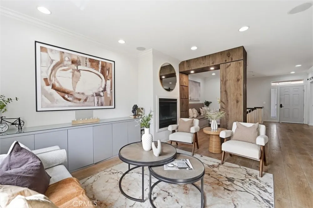 13173 Pacific Promenade #203 Playa Vista, CA 90094