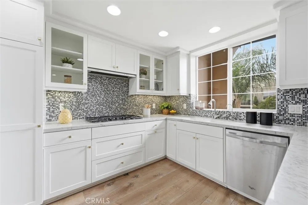 13173 Pacific Promenade #203 Playa Vista, CA 90094