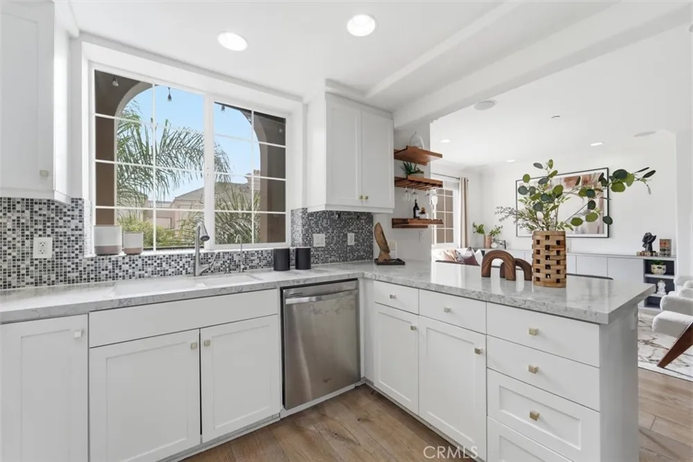 13173 Pacific Promenade #203 Playa Vista, CA 90094