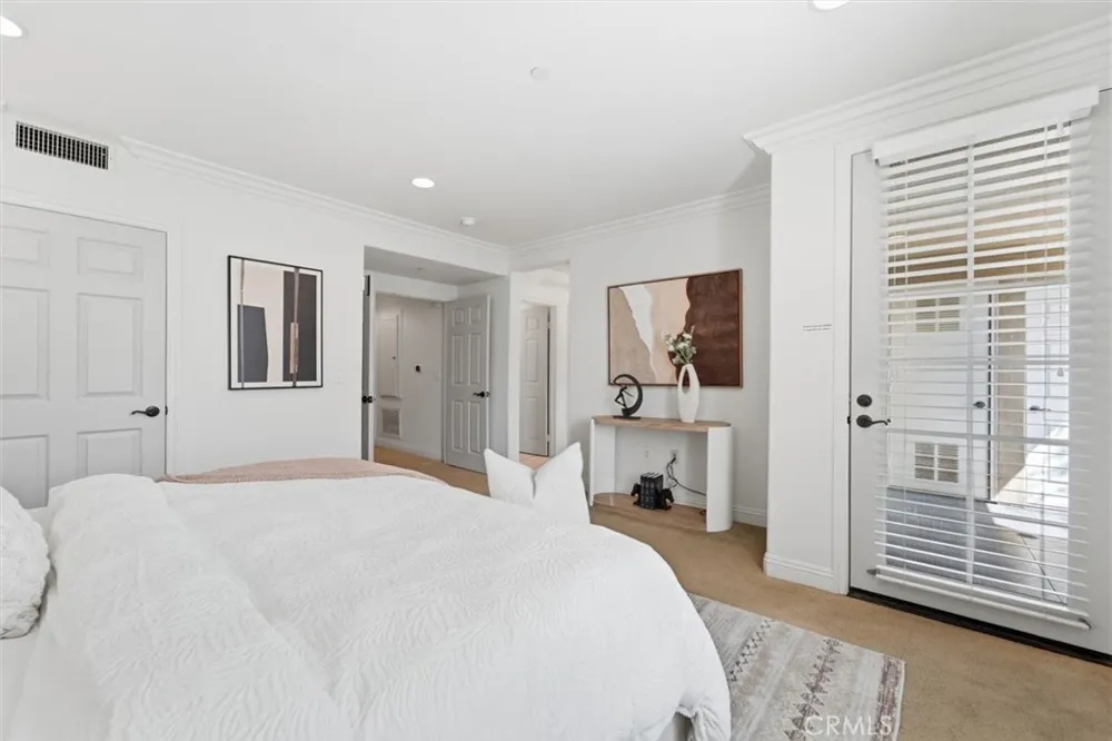 13173 Pacific Promenade #203 Playa Vista, CA 90094
