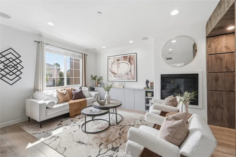 13173 Pacific Promenade #203 Playa Vista, CA 90094