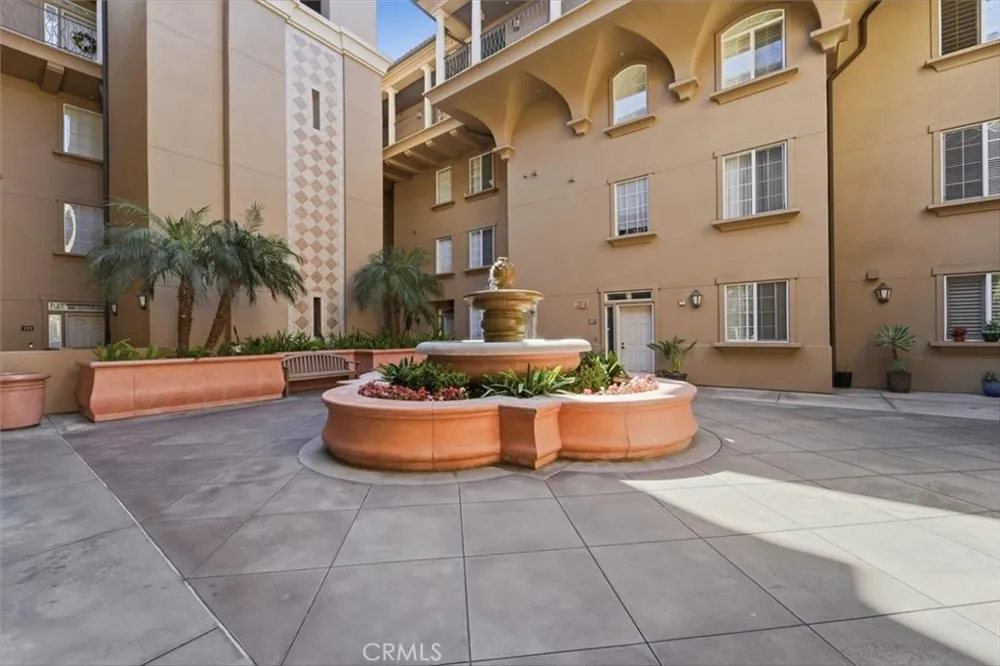 13173 Pacific Promenade #203 Playa Vista, CA 90094