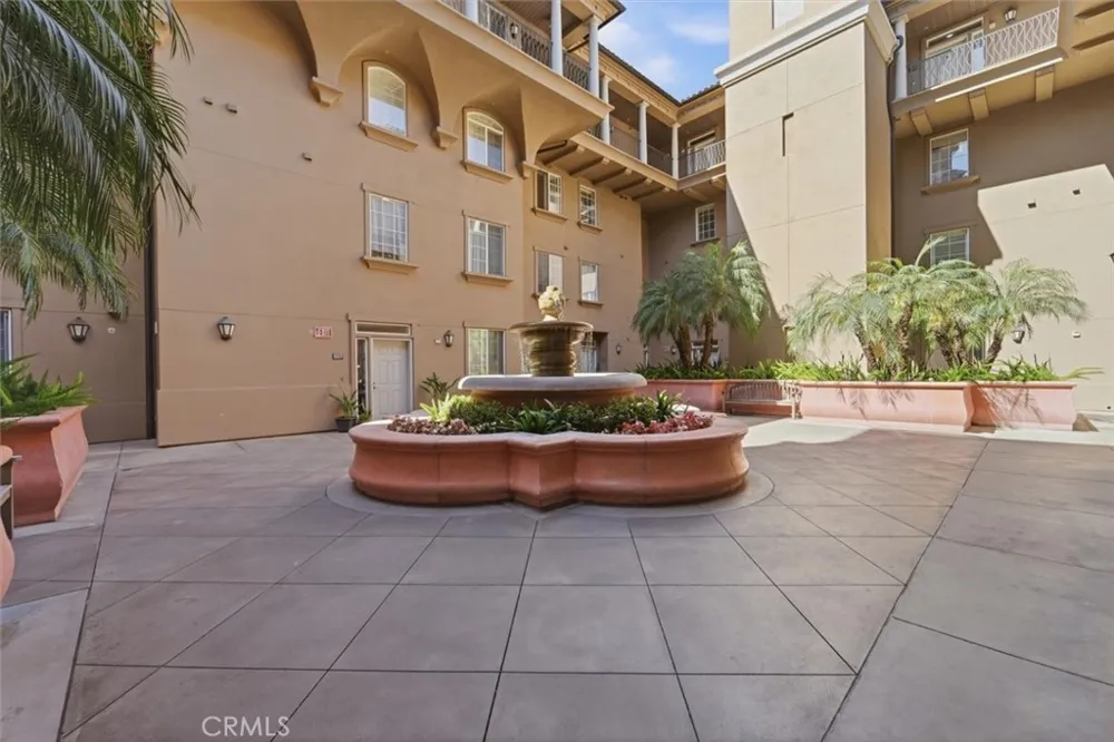 13173 Pacific Promenade #203 Playa Vista, CA 90094