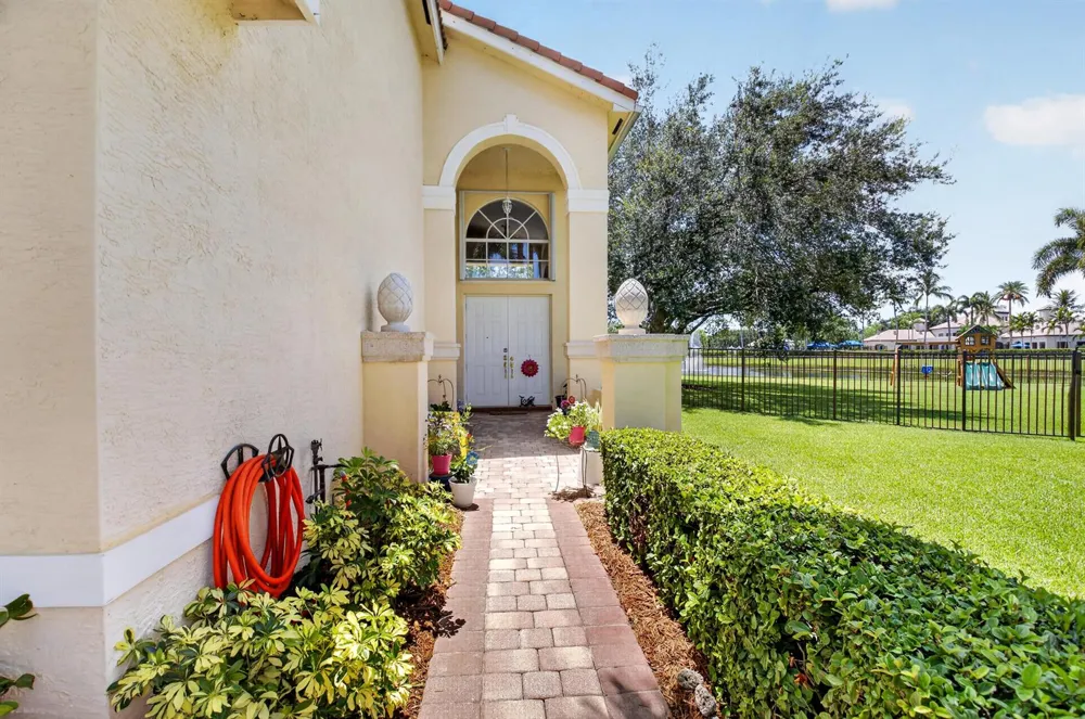8790 Morgan Landing Way Boynton Beach, FL 33473
