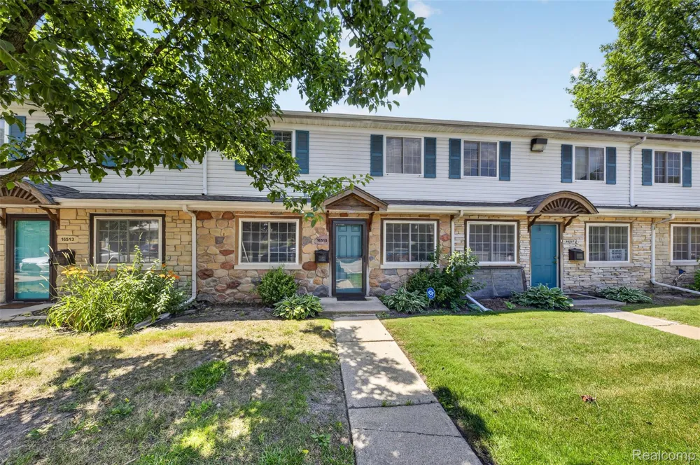 16515 Terrace Village Drive Taylor City, MI 48180