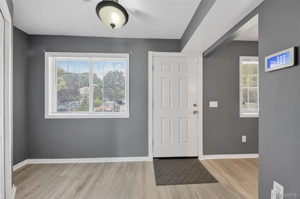 16515 Terrace Village Drive Taylor City, MI 48180