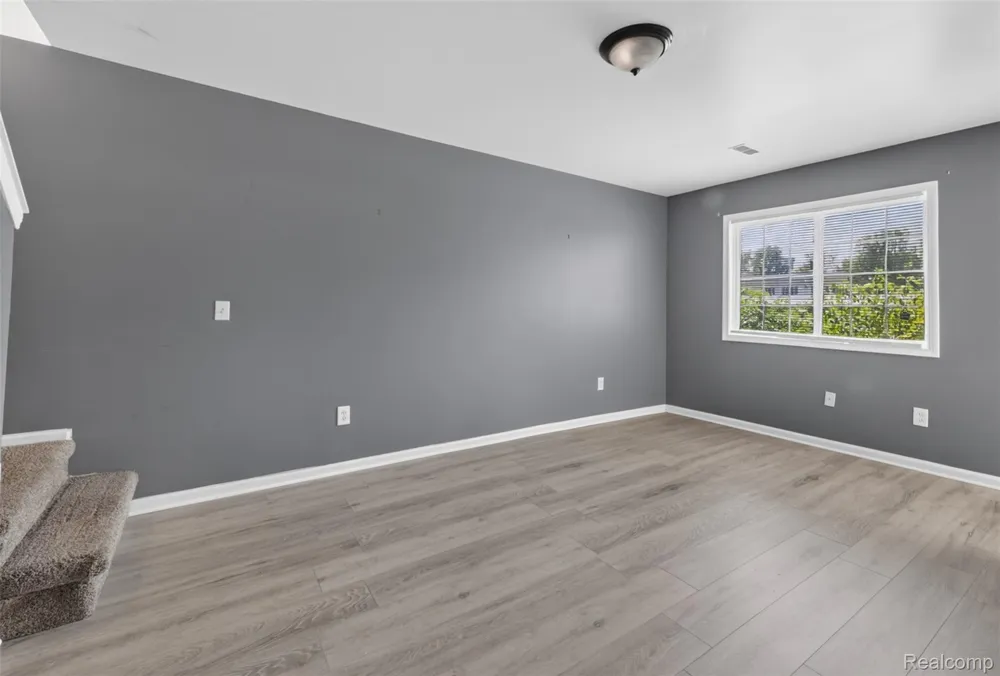 16515 Terrace Village Drive Taylor City, MI 48180