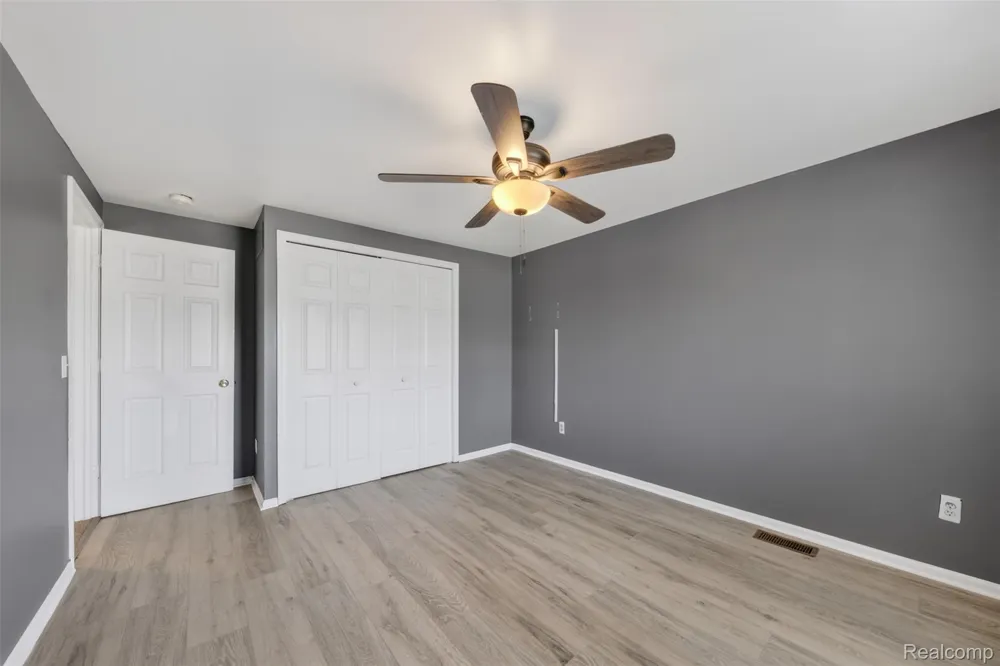 16515 Terrace Village Drive Taylor City, MI 48180