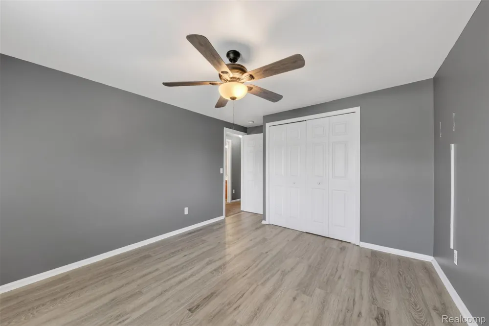 16515 Terrace Village Drive Taylor City, MI 48180