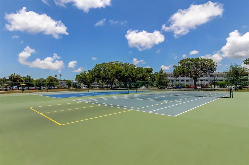 2430 FLORENTINE WAY #56 Clearwater, FL 33763