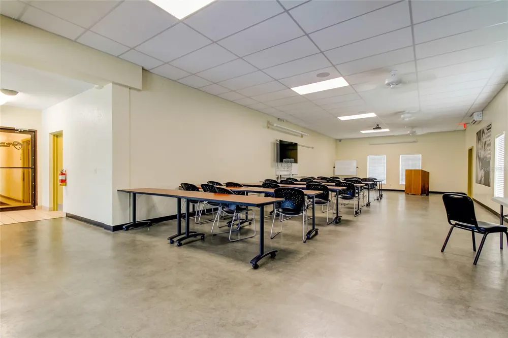 2430 FLORENTINE WAY #56 Clearwater, FL 33763
