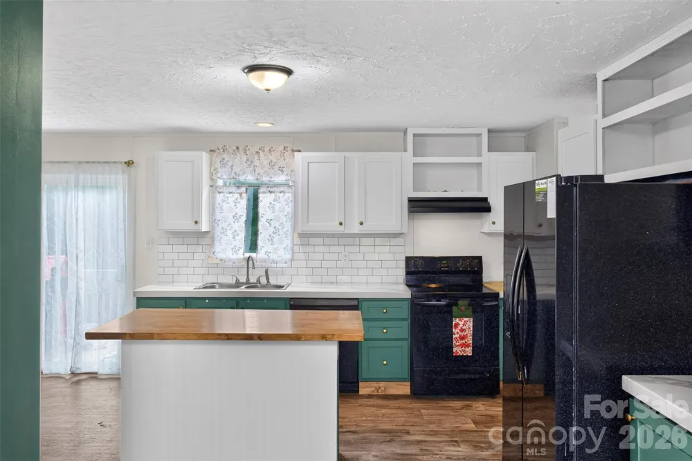 742 Sidney Cornwell Drive Catawba, SC 29704