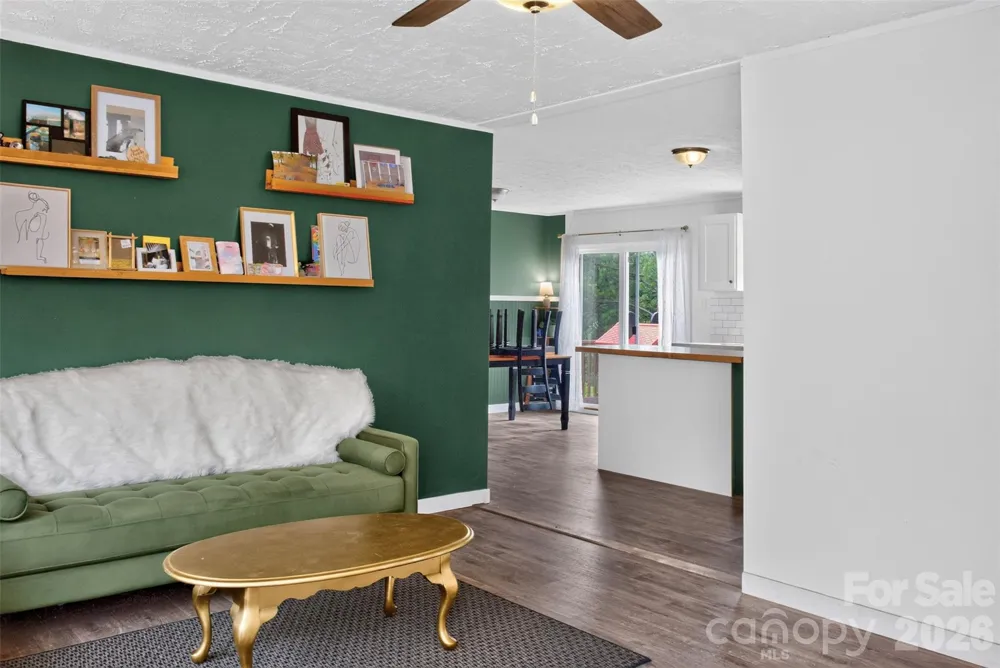 742 Sidney Cornwell Drive Catawba, SC 29704