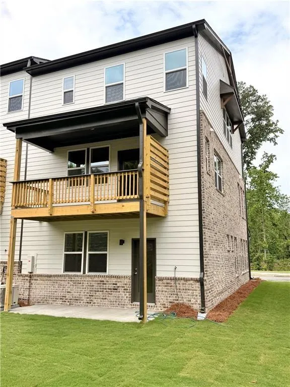 368 Sunset Hollow Street Sugar Hill, GA 30518
