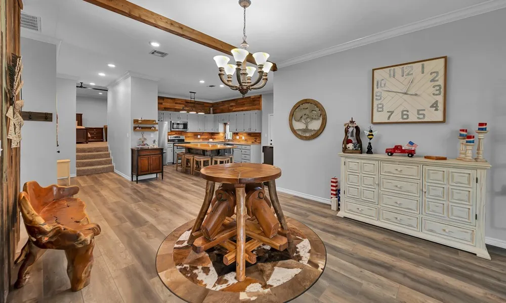 5819 FM 56 Clifton, TX 76634