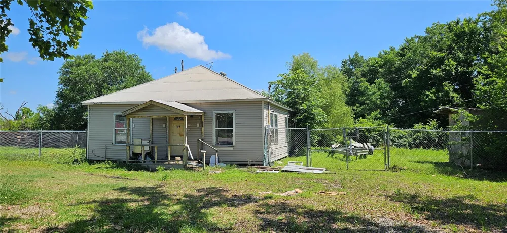 19618 Tx - 6 Alvin, TX 77511