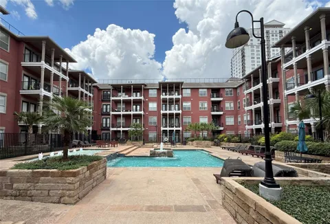 2400 Mccue Road #325