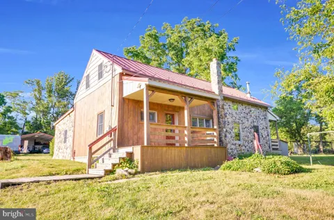 3390 MOUNTAIN ROAD
