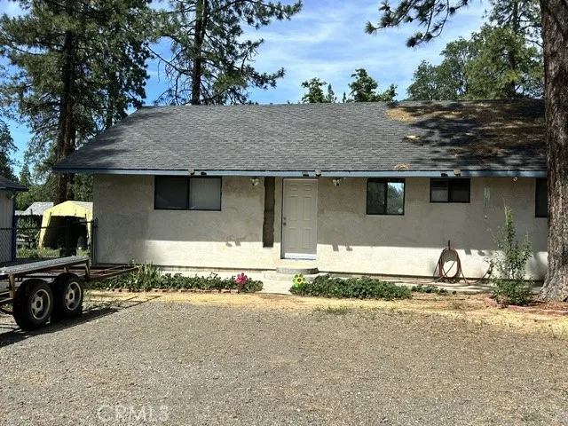 21729 2nd Burney, CA 96013