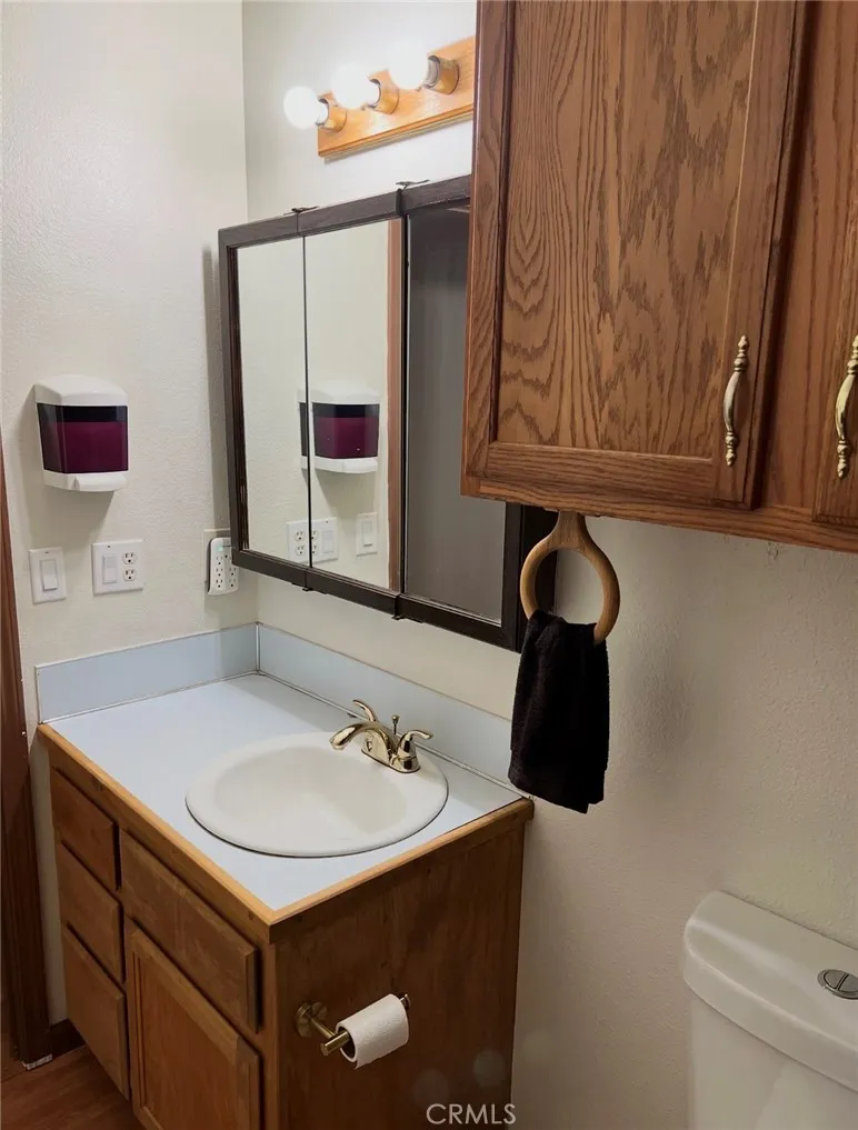 21729 2nd Burney, CA 96013