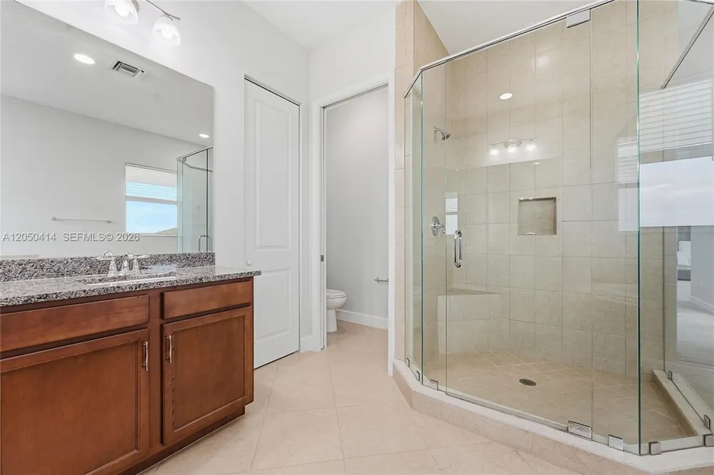15239 Goldfinch Cir #15239 Westlake, FL 33470