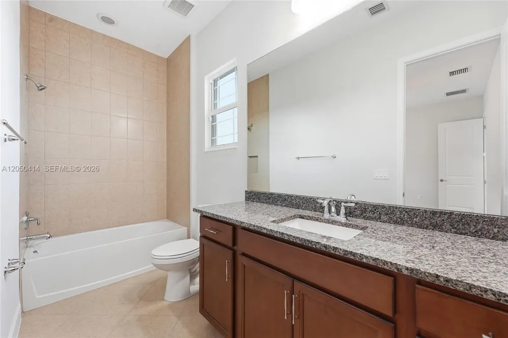 15239 Goldfinch Cir #15239 Westlake, FL 33470