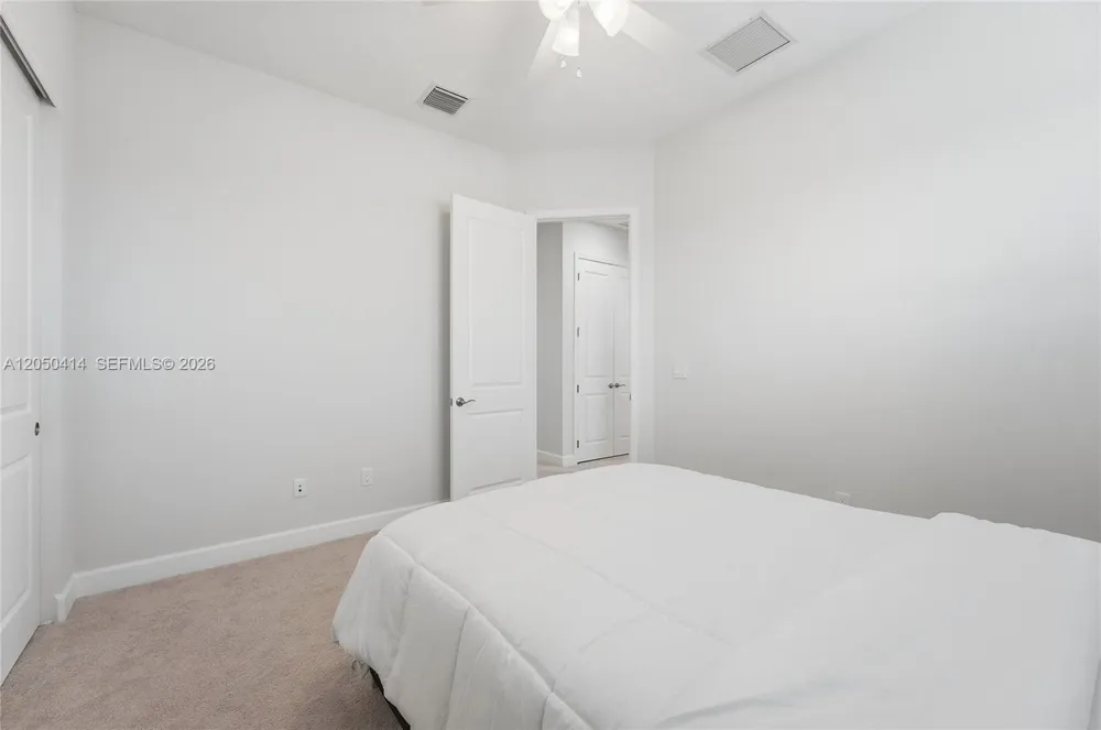 15239 Goldfinch Cir #15239 Westlake, FL 33470
